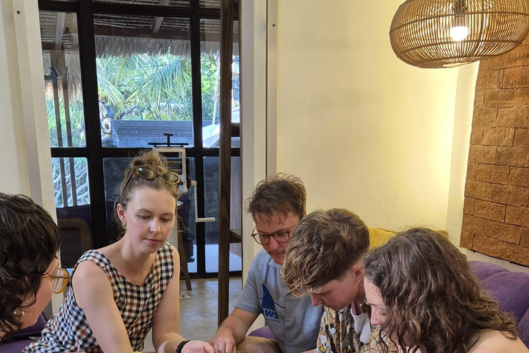 Uluwatu: corso di creazione di gioielli in argento con foto ricordoCorso di creazione di gioielli 8 grammi d'argento con foto ricordo