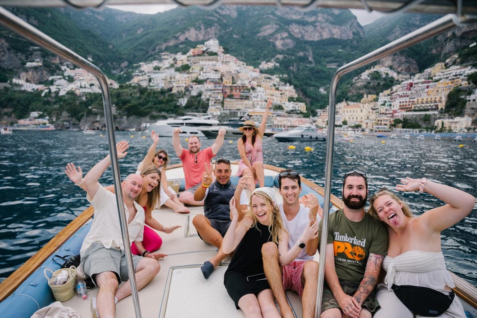 Depuis Positano Croisière au coucher du soleil sur la côte