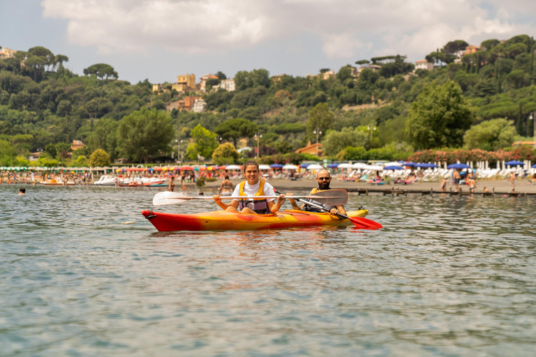 Rome: Castel Gandolfo Kayak &amp; Swimming Lake Tour with Pizza