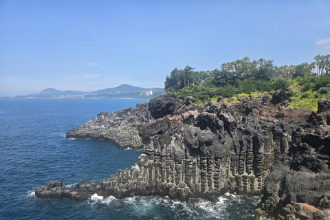Jeju: Southwest & West Coast Highlights Full Day Bus Tour