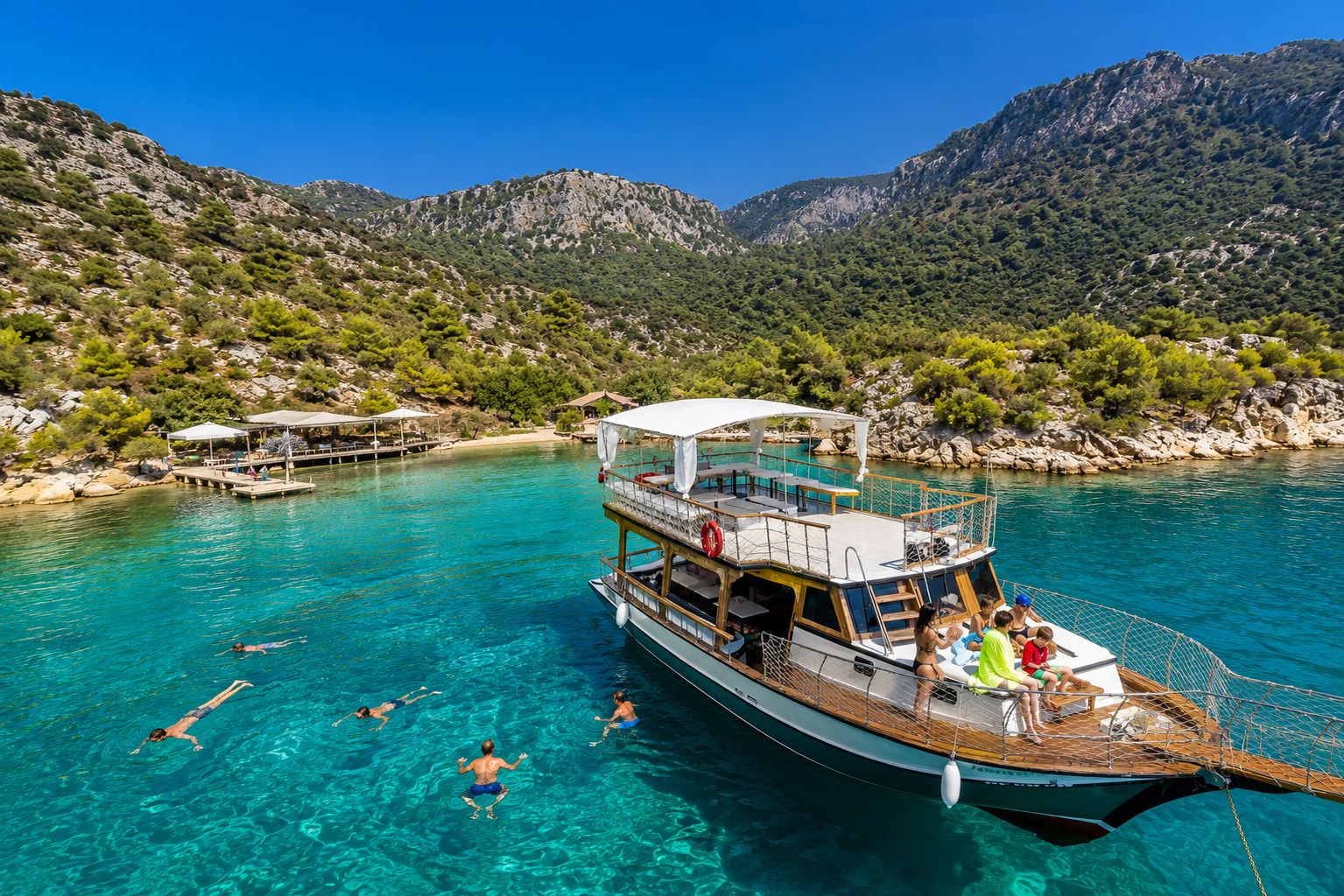 Ab Kaş: Bootsfahrt nach Kekova mit Mittagessen und Schwimmpausen