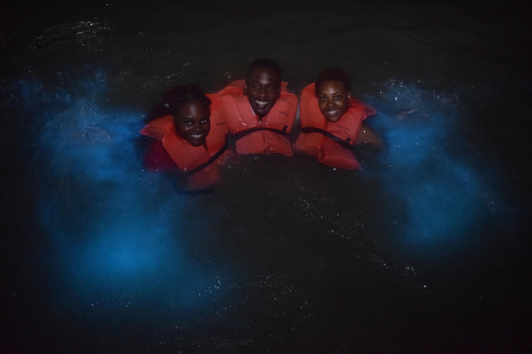 Montego Bay: Sunset Catamaran Cruise & Bioluminescent Lagoon