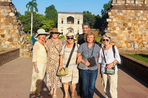 Delhi: Jama Masjid, Qutub Minar &amp; Humayun’s Tomb Tour By CarDelhi: Tour with Car, Driver, Guide Entrance Fees and Lunch