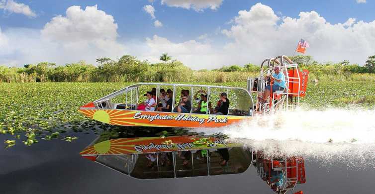 Fra Miami: Everglades Airboat, Wildlife Show og busstransport
