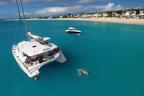 St Maarten & Saint-Martin: Luxury Private Catamaran Charter 7 hour option