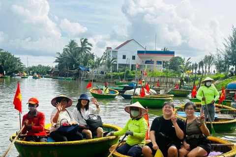 Hoi An: Buda de la Dama, Montañas de Mármol, Tour del Coco y Hoi An