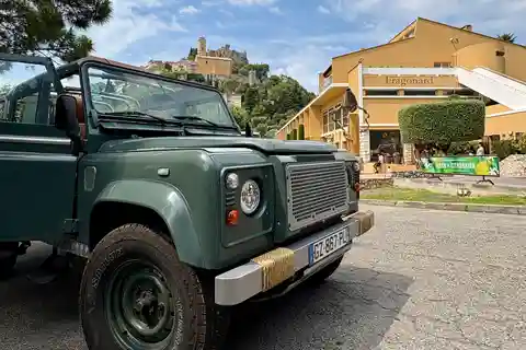 Nice: 4x4 Tour to Eze Village with Fragonard Perfume Factory