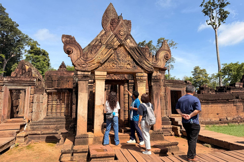 Kulen Mountain Day Tour with Picnic Lunch and Banteay Srei Private Tour with Picnic Lunch