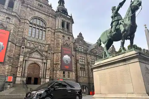 Stockholm: City Tour and Viking Sigtuna by private Car