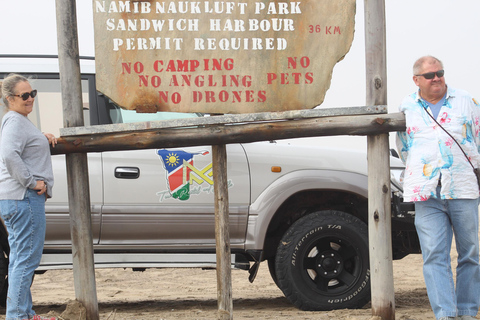 Visite privée du port de Sandwich en 4x4 avec déjeuner - Walvis Bay