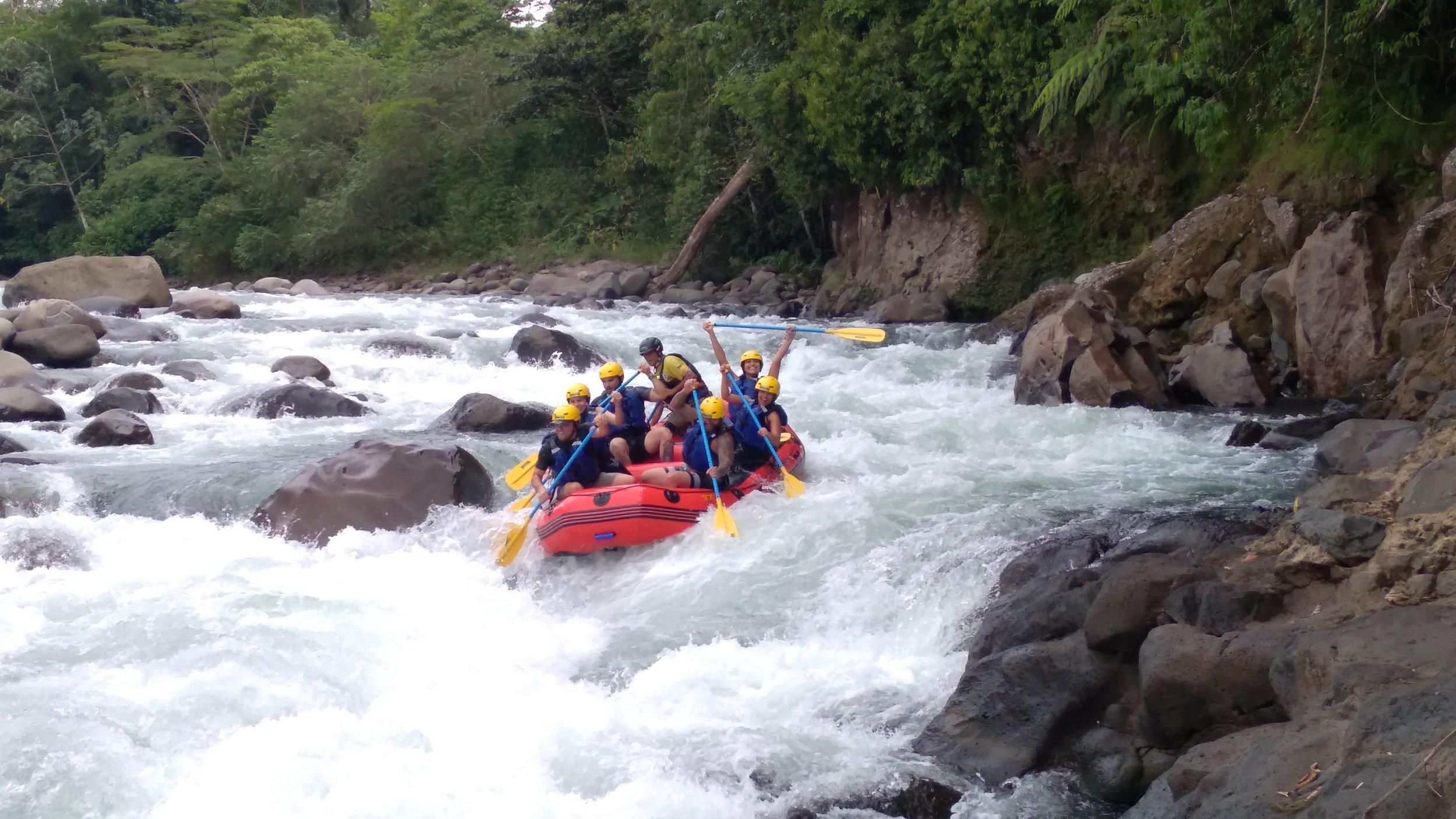 Rafting in Sarapiquí: Stromschnellen der Klassen II–III und Wildtiere