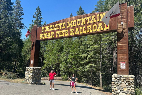 Yosemite Mountain Sugar Pine Railroad Ride z narracją