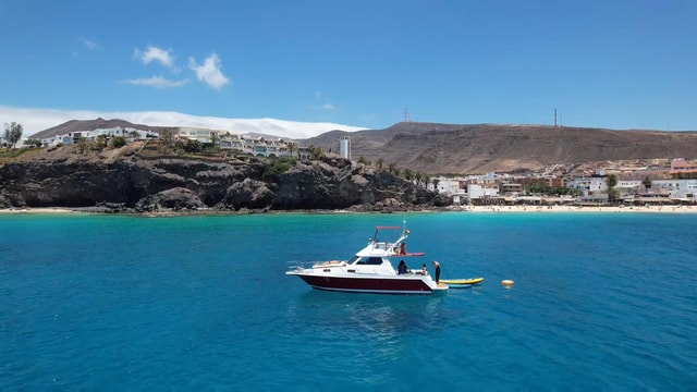 Morro Jable: boat tour for private group. Food and drink.