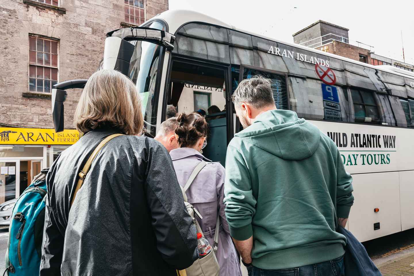 From Galway: Aran Islands & Cliffs of Moher Full-Day Trip