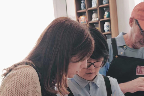 Shanghai: Soup Dumpling Class, Bamboo Weaving & Tea Ceremony