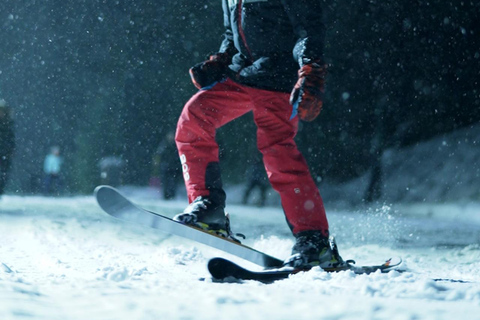 Bariloche: Nighttime activities in the snow plus dinner and show Bariloche: Nighttime activities in the snow plus dinner and a show