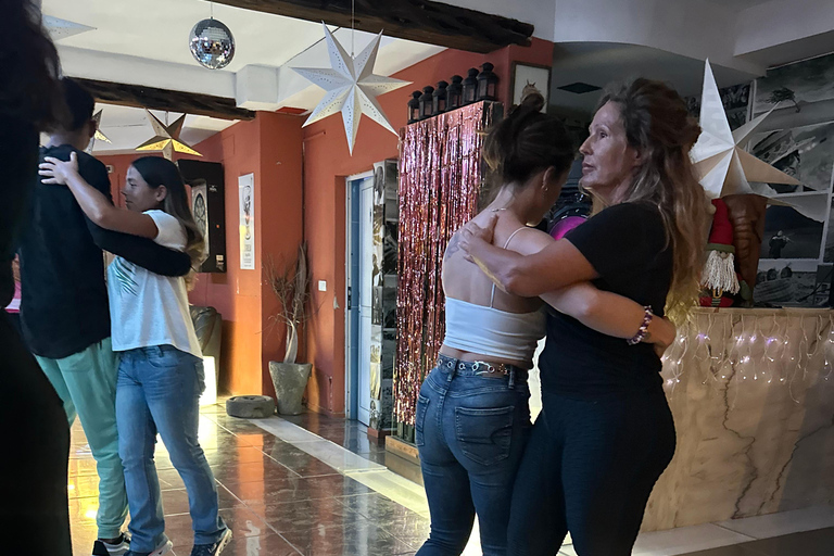 Sal: Kizomba Group Class - Santa Maria, Cape Verde