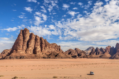 Excursão particular de 1 dia a Petra e Wadi Rum a partir de Amã