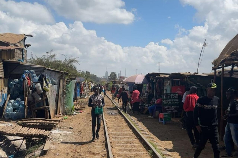 Nairobi: Kibera Cultural Storytelling & Street Art Tour