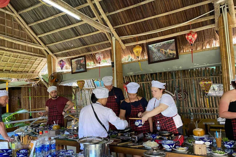 Hoi An: Aula de culinária na aldeia de Tra Que Herb