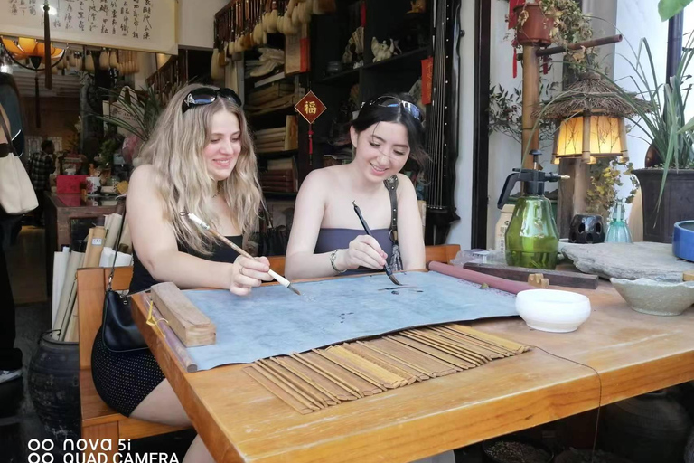 Shanghai Calligraphy Workshop & Tour in Qibao Ancient Town
