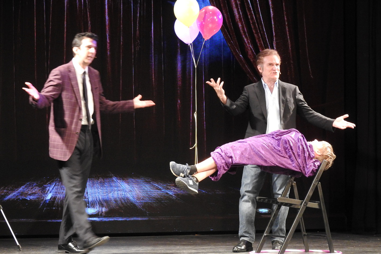 NYC: Broadway Magic Hour Show am Times Square