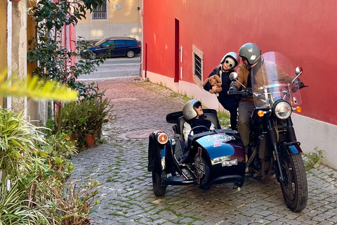 Lisbon : Private motorycle Sidecar tour (1h30) RTL Best Of Lisbon 1H30 Visite privée en Moto Sidecar