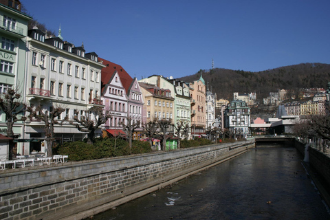 Från Prag: Karlovy Vary och Mariánské Lázně med lunchKarlovy Vary &amp; Marianske Lazne-tur från Prag med lunch