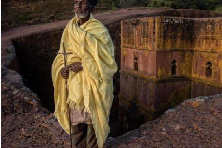 2 Nächte 3 Tage Lalibela Kirchen & Wanderung zum Ashton-Kloster2 Nächte 3 Tage Lalibela Kirchen & Trek Ashton Kloster