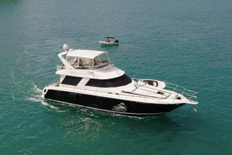 Montego Bay: Premium Private Yacht Experience & Snorkelling