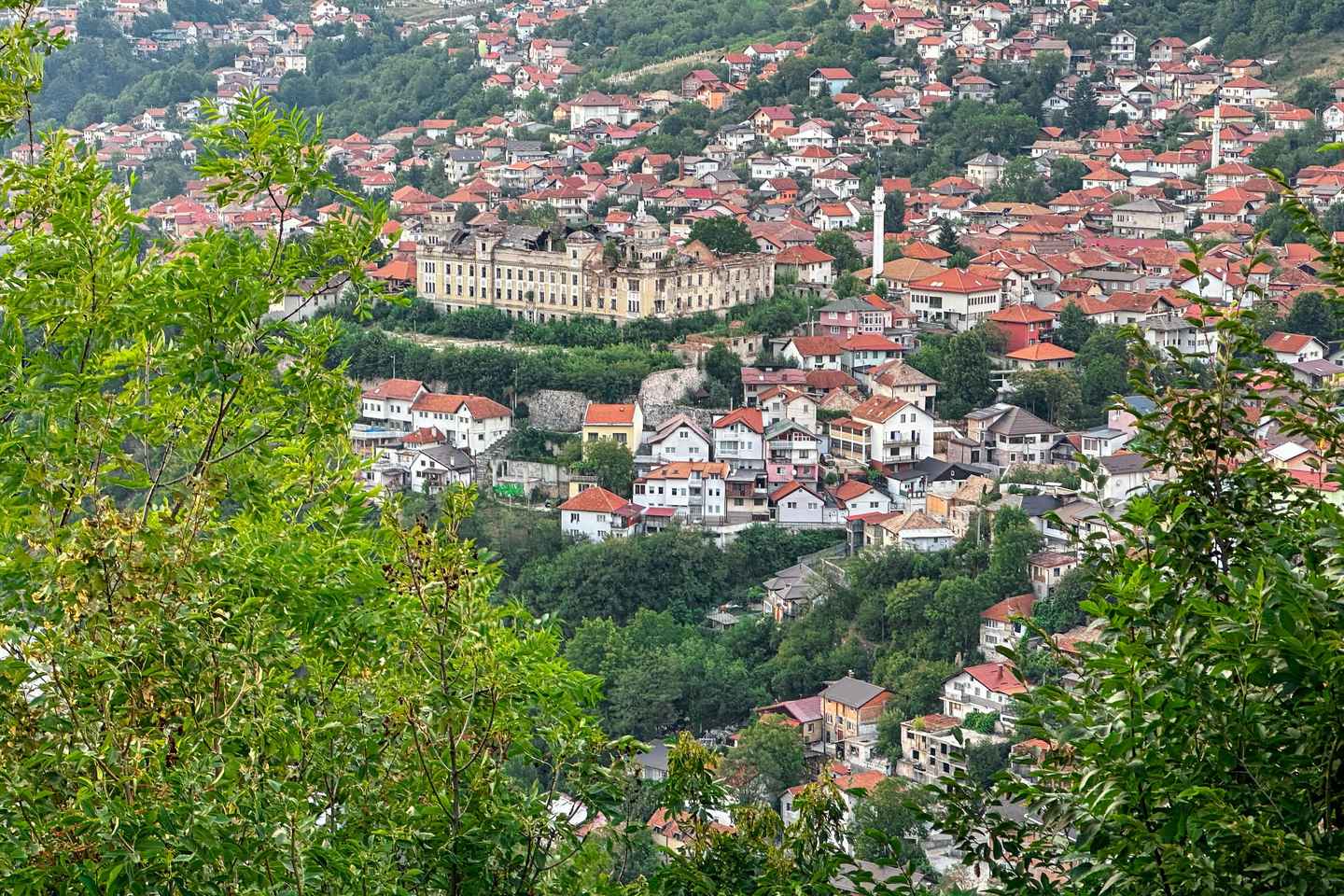 The spirit of the Winter Olympics | Hike along the bobsleigh track