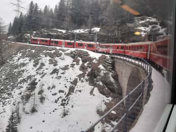 From Milan: Scenic Alps Day Trip with Bernina Train Ride