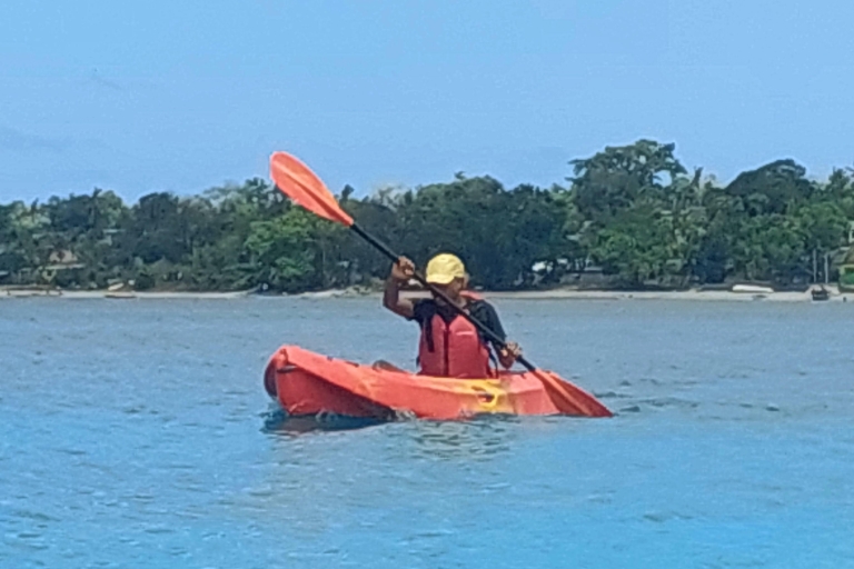 Vanuatu Watersports Port Vila: Sea Kayak Adventure