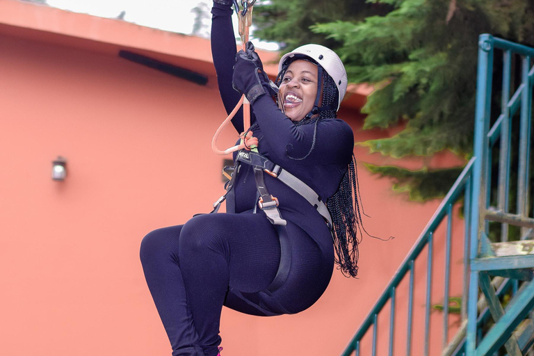 Kenya: la più lunga avventura in zipline in Africa a The Forest.
