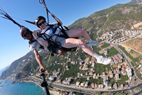 Antalya: Experiencia de Parapente con Traslados al Hotel