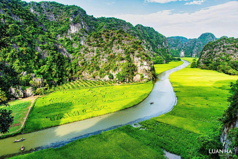 11 Tage Tour Vietnam entdecken | Das Beste von Vietnam sehenEntdecke Vietnams Top-Attraktionen im pulsierenden Süden