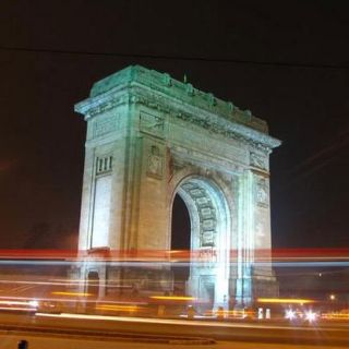 Bucharest by Night: 1.5-Hour Driving Tour