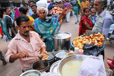 Agra : Visite du vieux bazar de Kinari. A pied et en Tuk Tuk Auto.