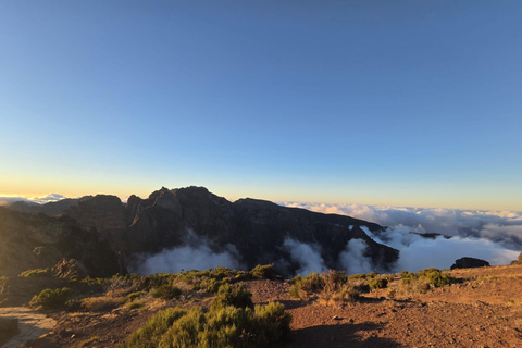 Madeira: Sunset at Pico Arieiro and the Stairway to Heaven Madeira: Sunset at Pico Arieiro and Escadaria do Céu