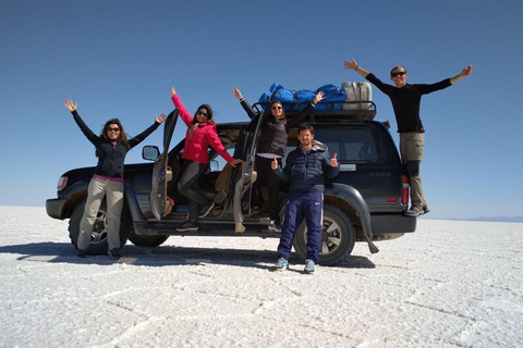 San Pedro de Atacama: 3-Day Uyuni Tour, Small Group, Full Board