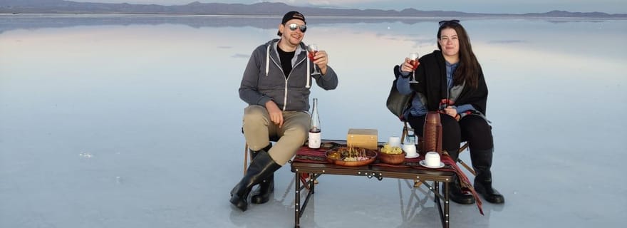 Depuis La Paz : 2 jours d'excursion à Uyuni en avion