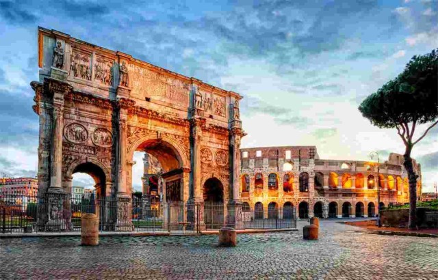 Visit Rome Colosseum Guided Tour in Rome
