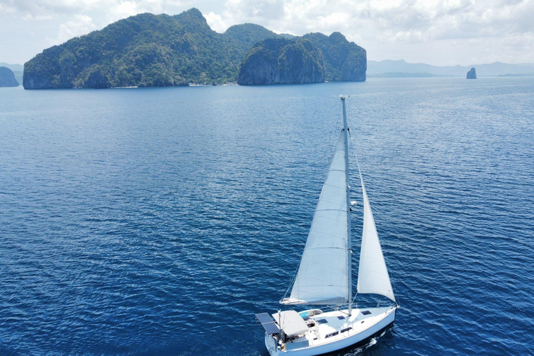 Private sailing cruise Day cruise on Sailing Yacht