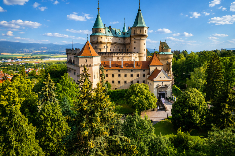 From Bratislava: Beckov, Trenčín, & Bojnice Castles Day Trip