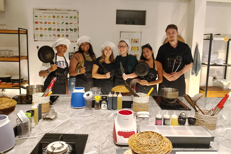 Gili Trawangan: Authentic Indonesian Food Gili Cooking Class The Intro Course