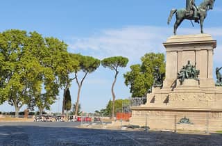 Rom: Golfwagen-Tour durch Rom mit Pizza und Gelato