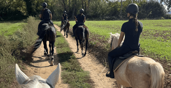 Costa Brava: Horseback Riding with Castell d’Empordà Views