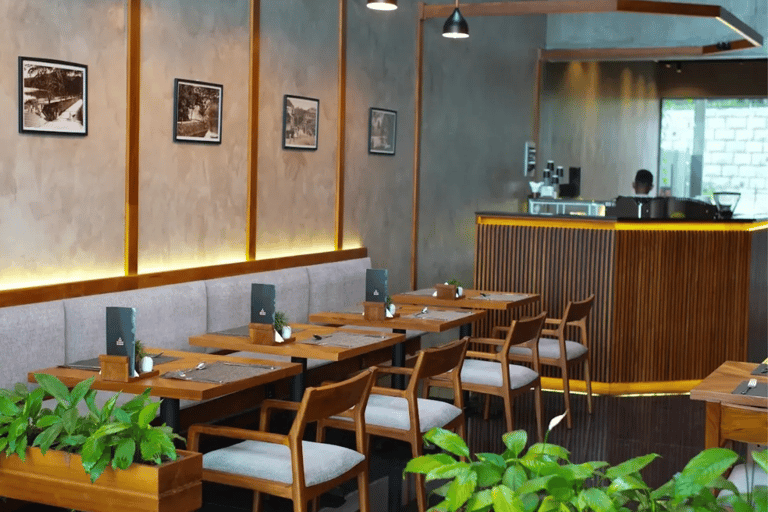 Kandy: All-Inclusive One Night Stay & Train Ride to Ella