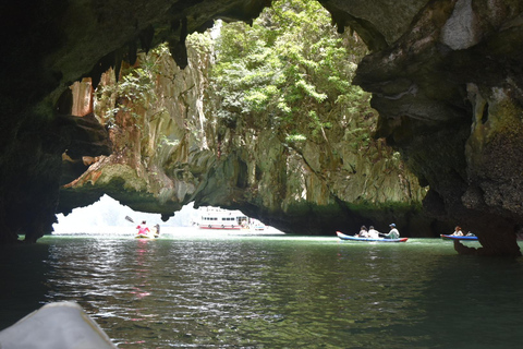 Von Phuket aus: James Bond Island und Kanu Tour mit dem großen Boot