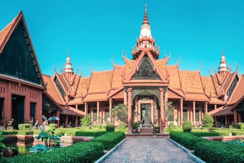 Best of Phnom Penh: Half-Day Private City Tour